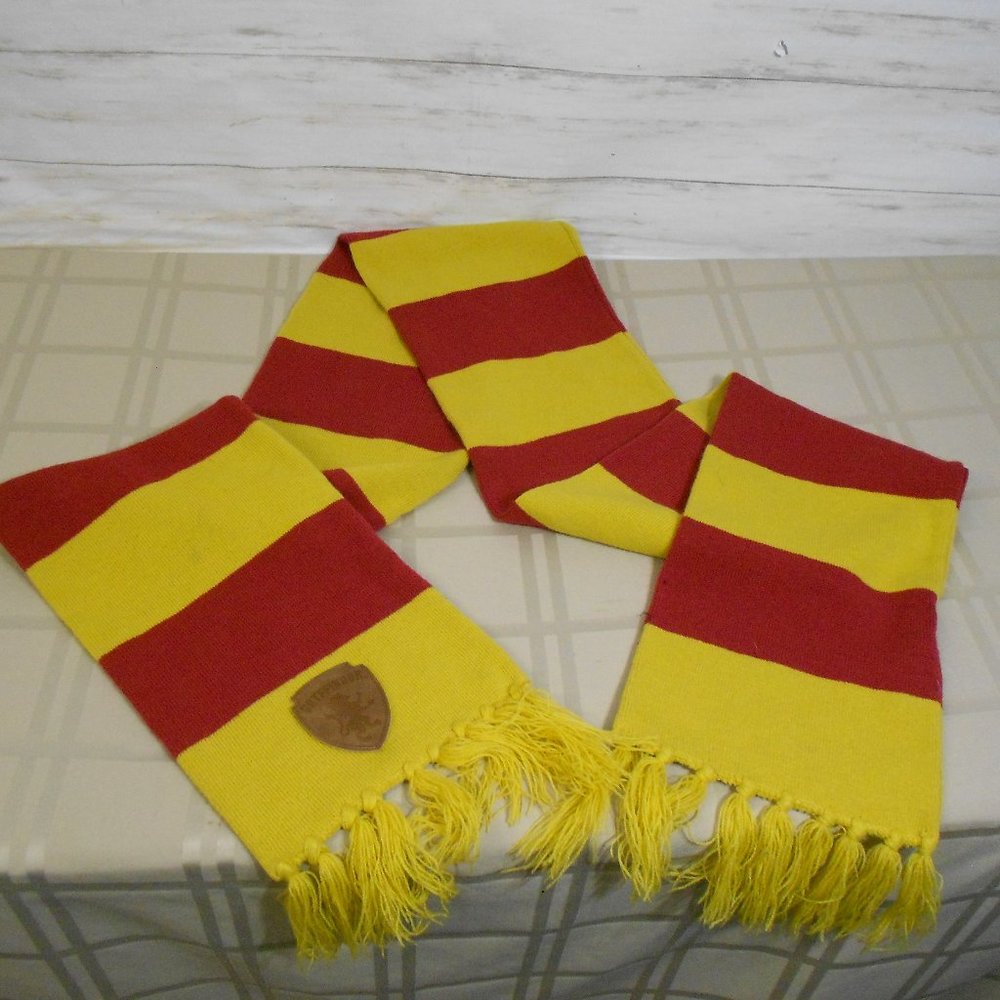 EXCELLENT! GENUINE Harry Potter - Scarf - Gryffindor Red Yellow Long Tasseled